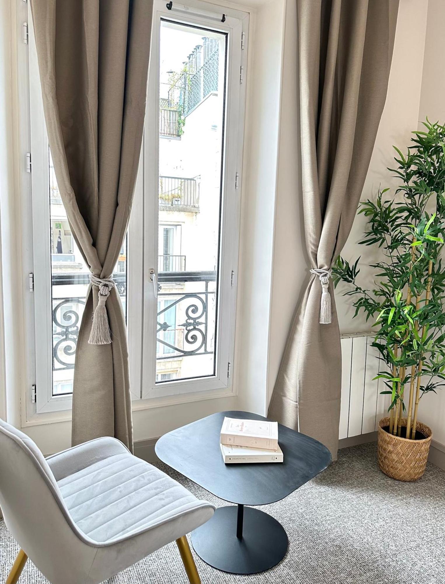 パリWelcoming & Cosy Flat Near Republiqueアパートメント エクステリア 写真
